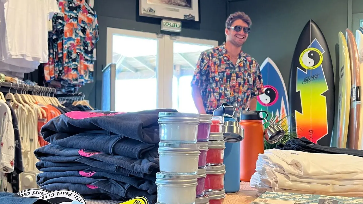 La Torche Surf Shop & Schools - Plomeur - Pays Bigouden - Bigoudenjoy