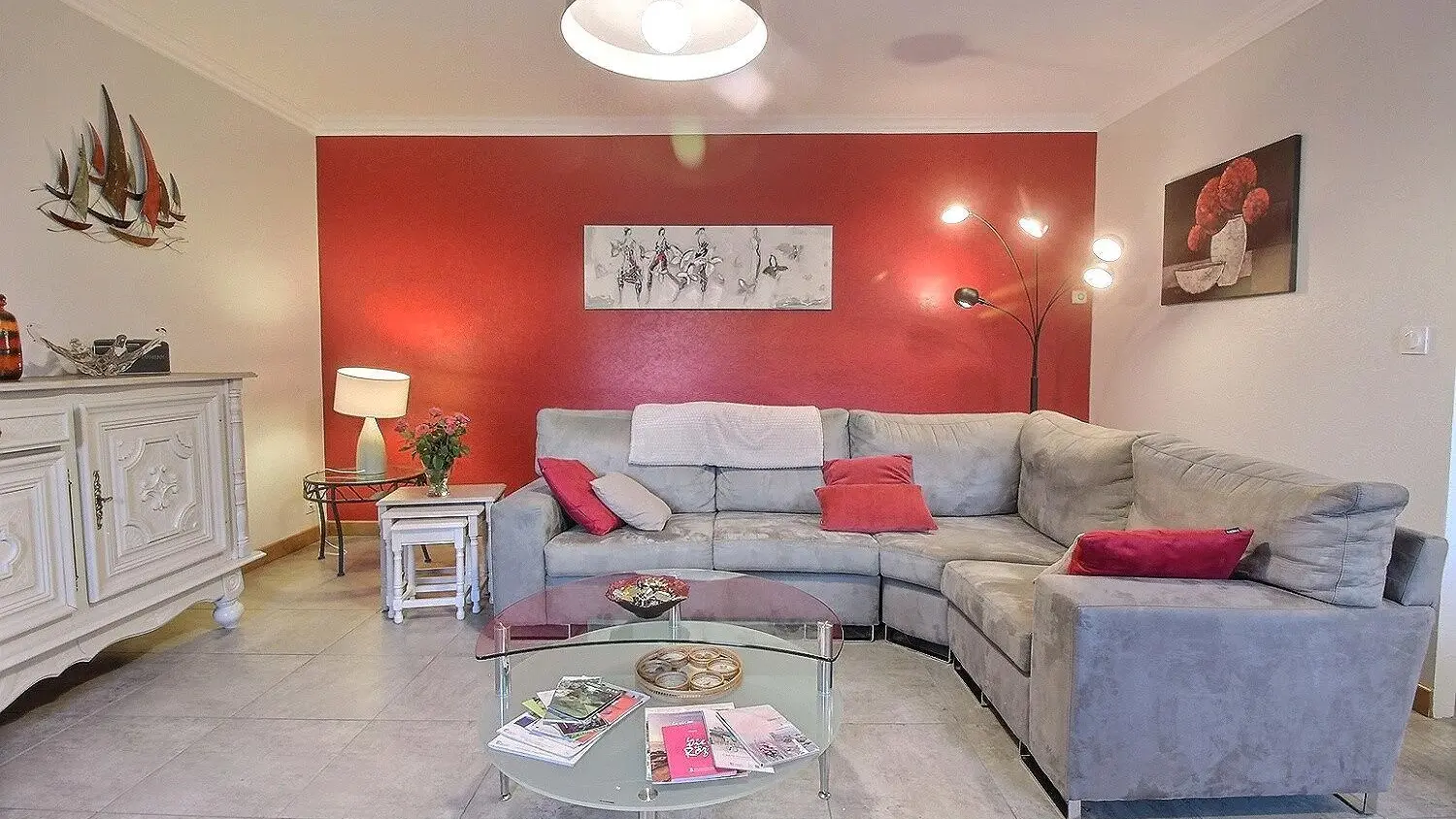 377463-4_22G120361_2081218606fc3118f7270de236886c08