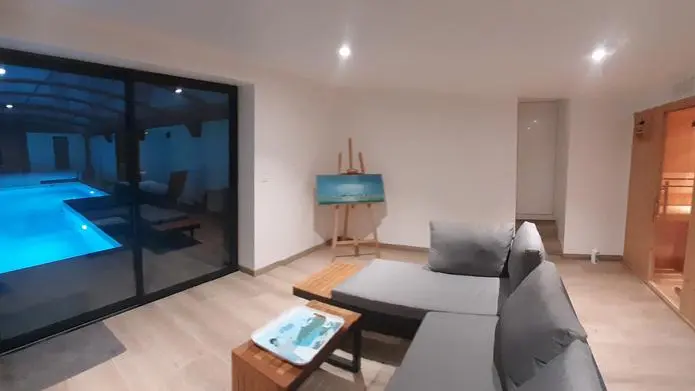 Piscine et sauna