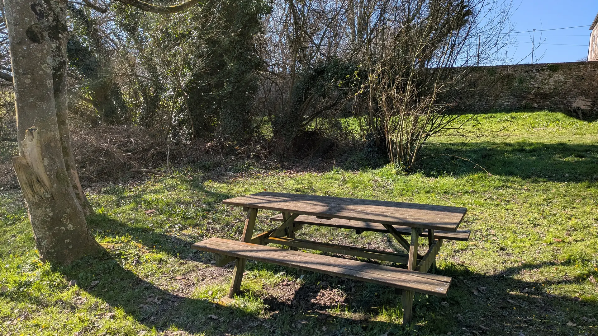 table pique nique milin saezh ouest