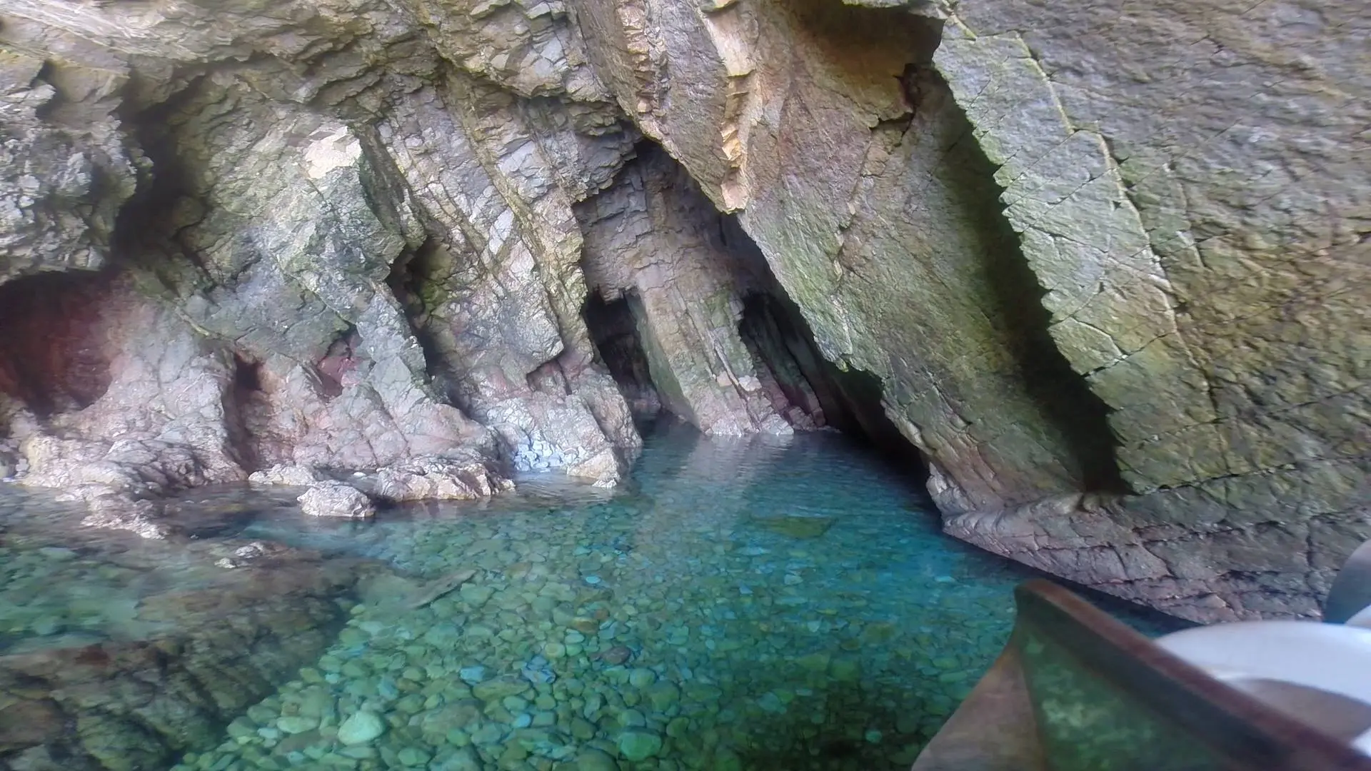 vedettes-sirenes-grottes-marines-crozon-bateau ©Vedettes Sirenes (3)