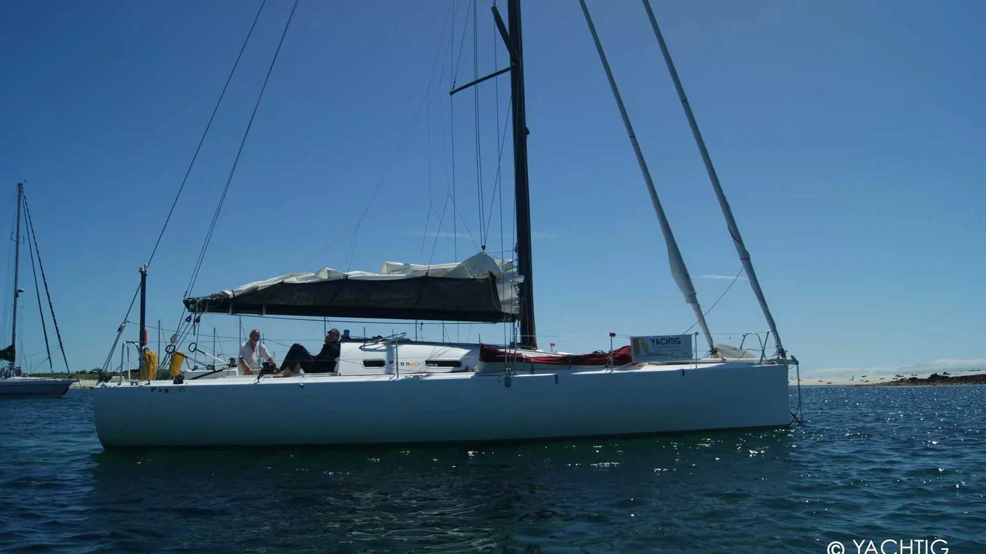 Voilier pogo 40 yachtig mouillage Glénan