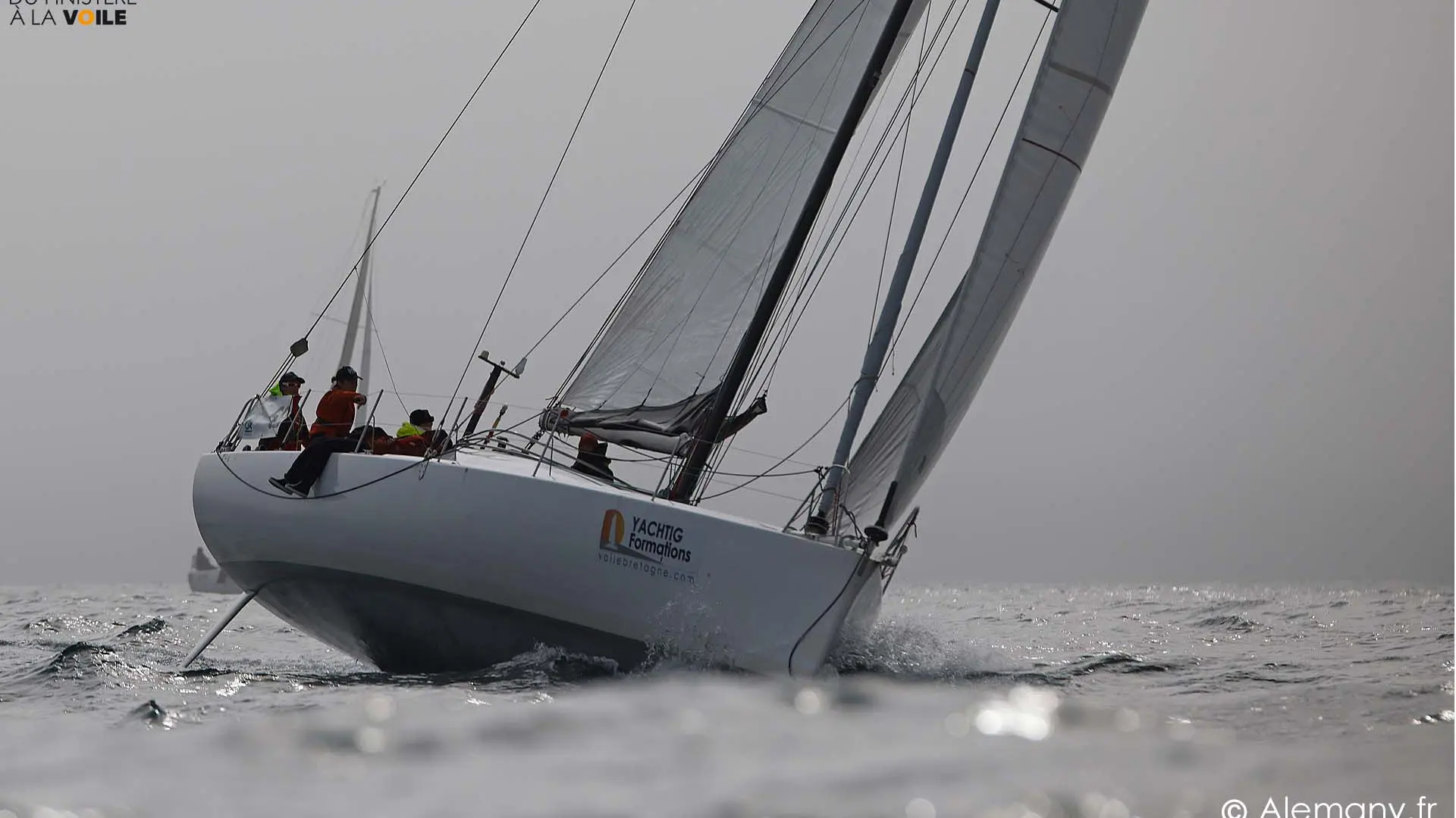 Voilier pogo 40 yachtig regate tour du finistere