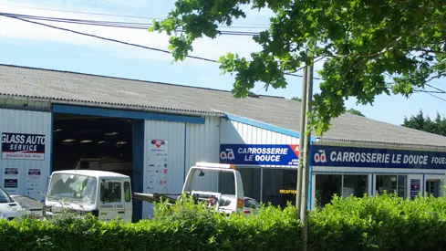 AD carrosserie Le Douce