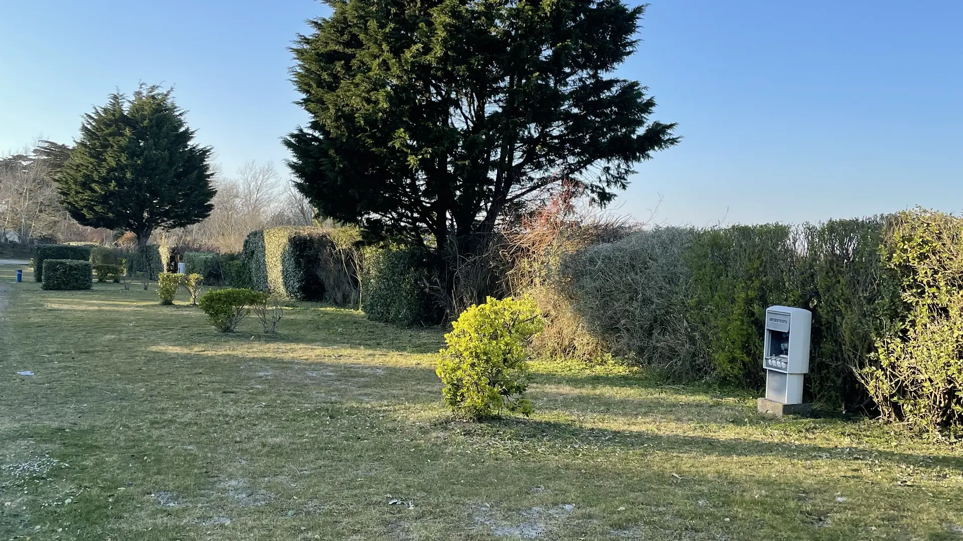 Aire camping car - Camping Le Grand Bleu - Pays Bigouden - Bigoudenjoy