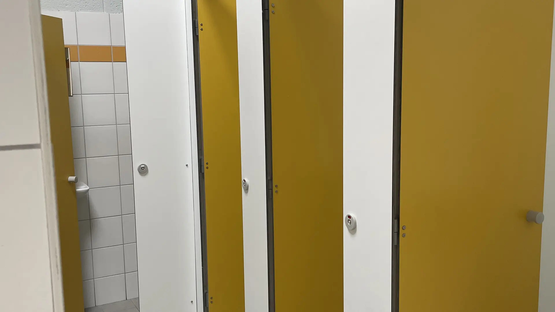 Aire camping car - Camping Le Grand Bleu - Pays Bigouden - Bigoudenjoy