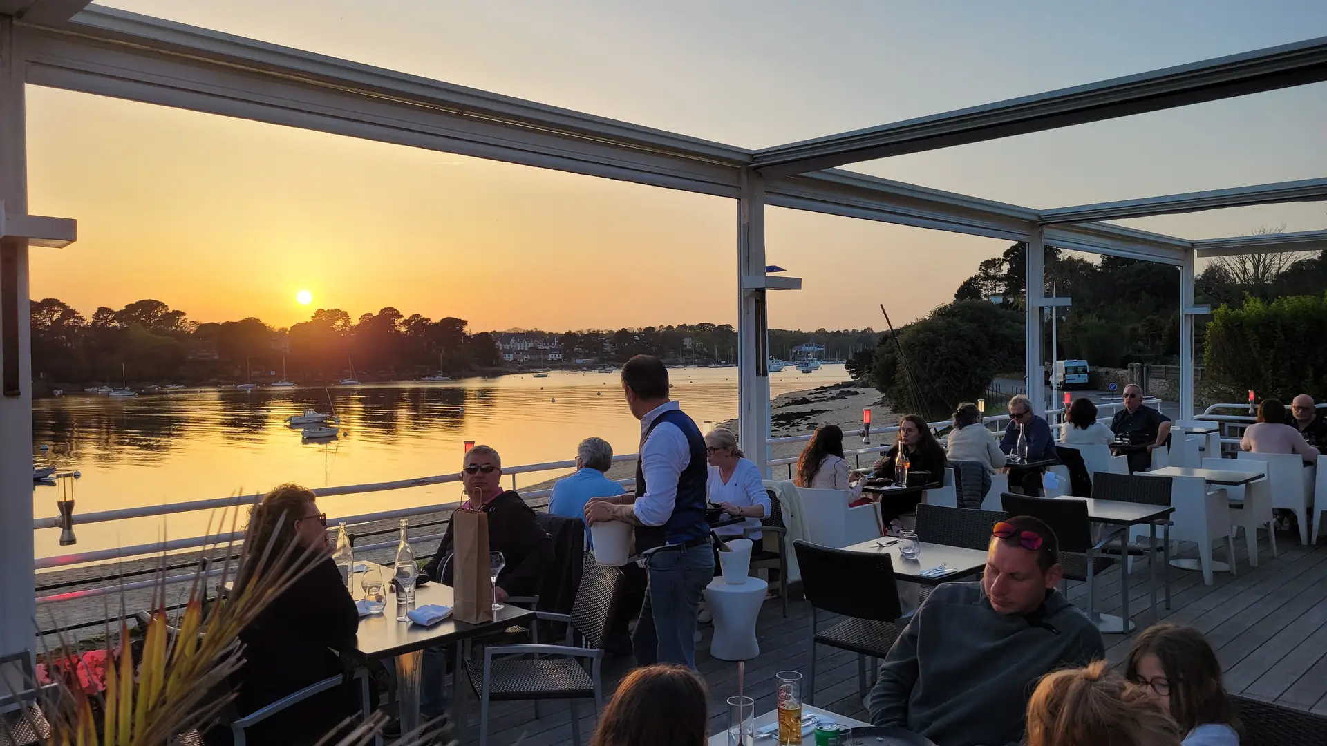 Alhambra_terrasse_soir