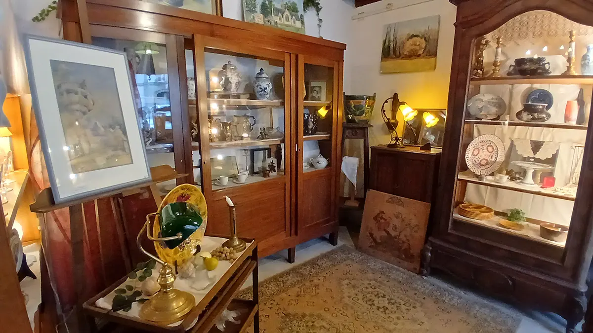 Antiquités brocante Nicole Euzen - Pont-l'Abbé - Pays Bigouden (12)