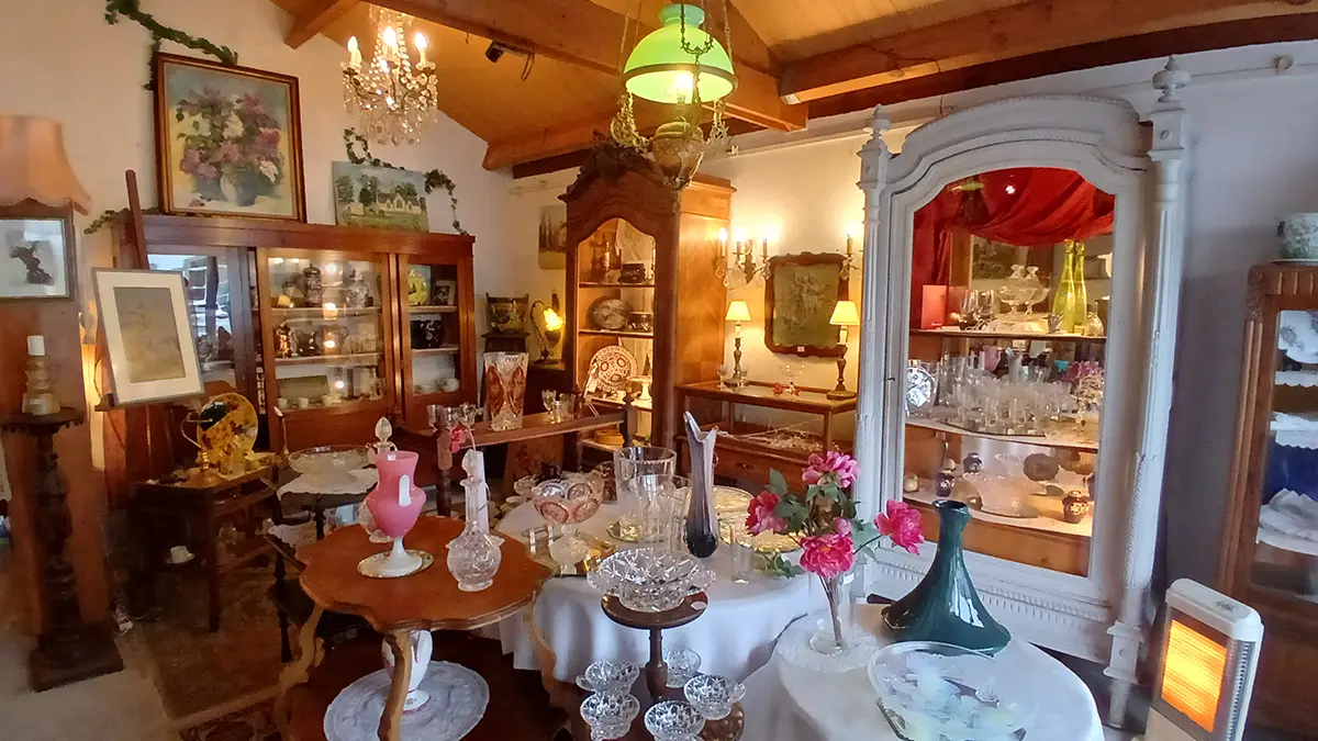 Antiquités brocante Nicole Euzen - Pont-l'Abbé - Pays Bigouden (2)