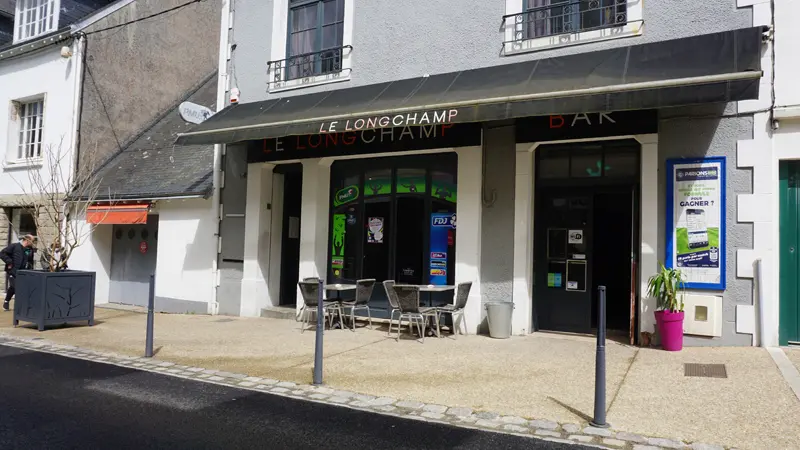 Bar Le Longchamp- Pont-L'Abbé - Pays-Bigouden - Bigoudenjoy