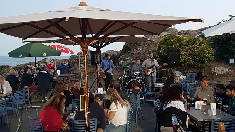 Bar les côtiers-pors poulhan 3©les cotiers (1)