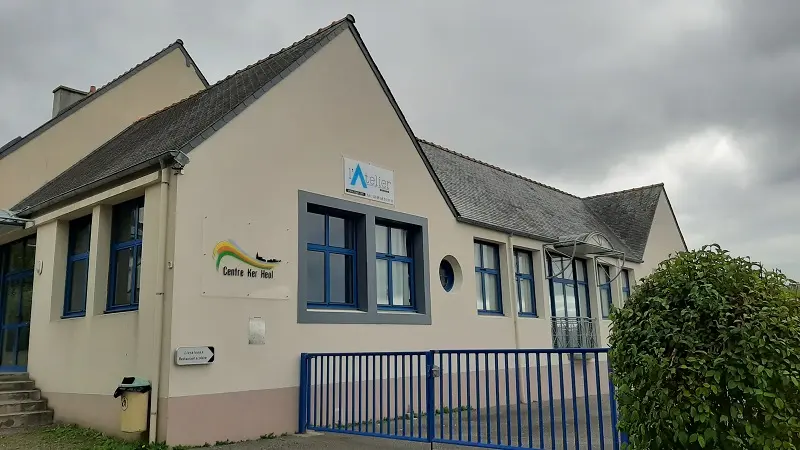 Atelier Centre d'Eveil aux Arts Plastiqeues -Plogastel St Germin- Pays Bigouden