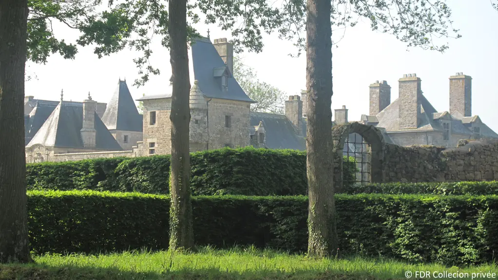 Chateau_de_Rosanbo_01