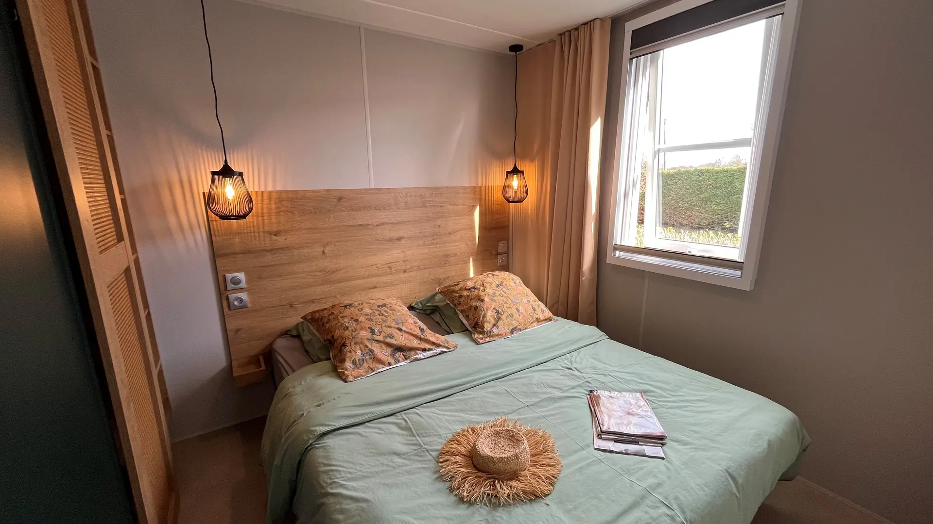 Chambre parentale en mobil-home