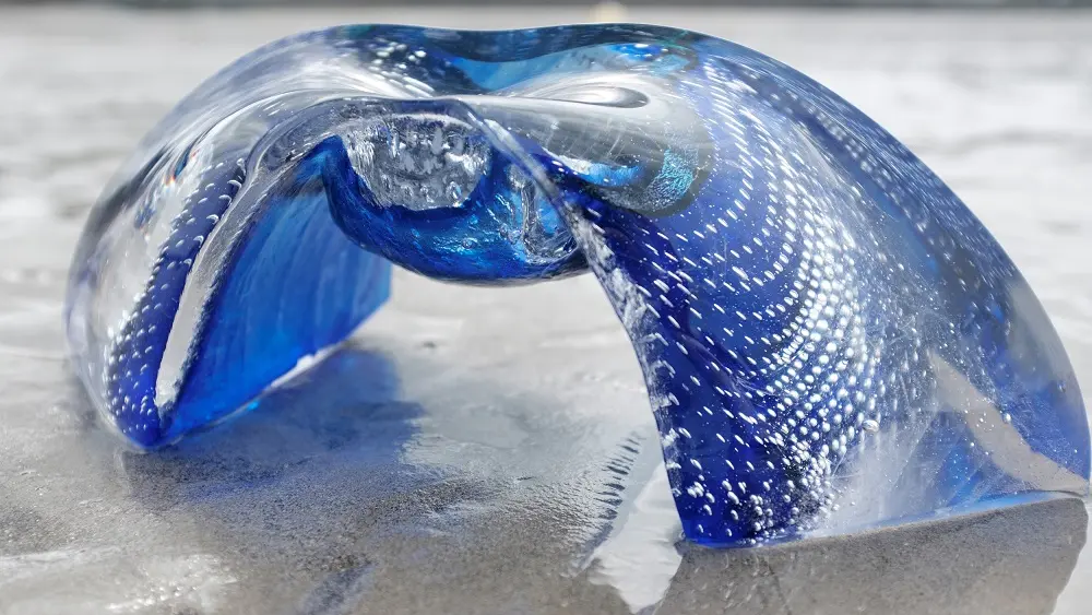 Chantal-Royant-sculpture-bleue