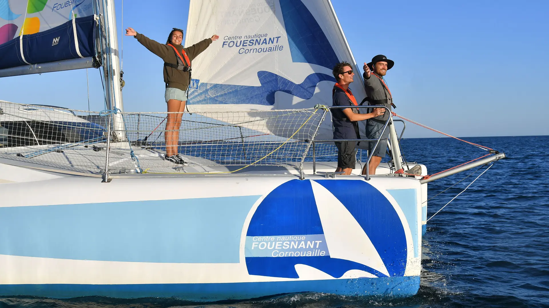 les glénan en catamaran habitable8