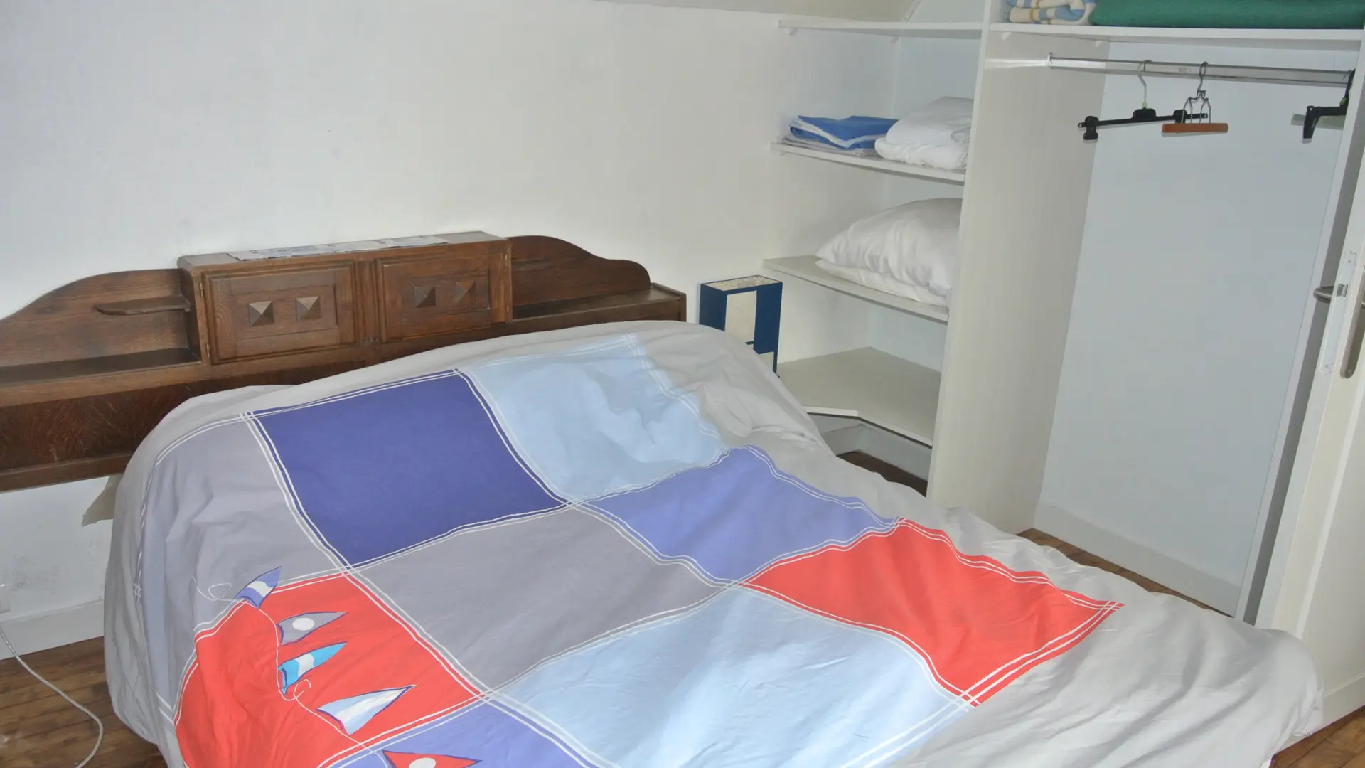 Riou-chambre 1