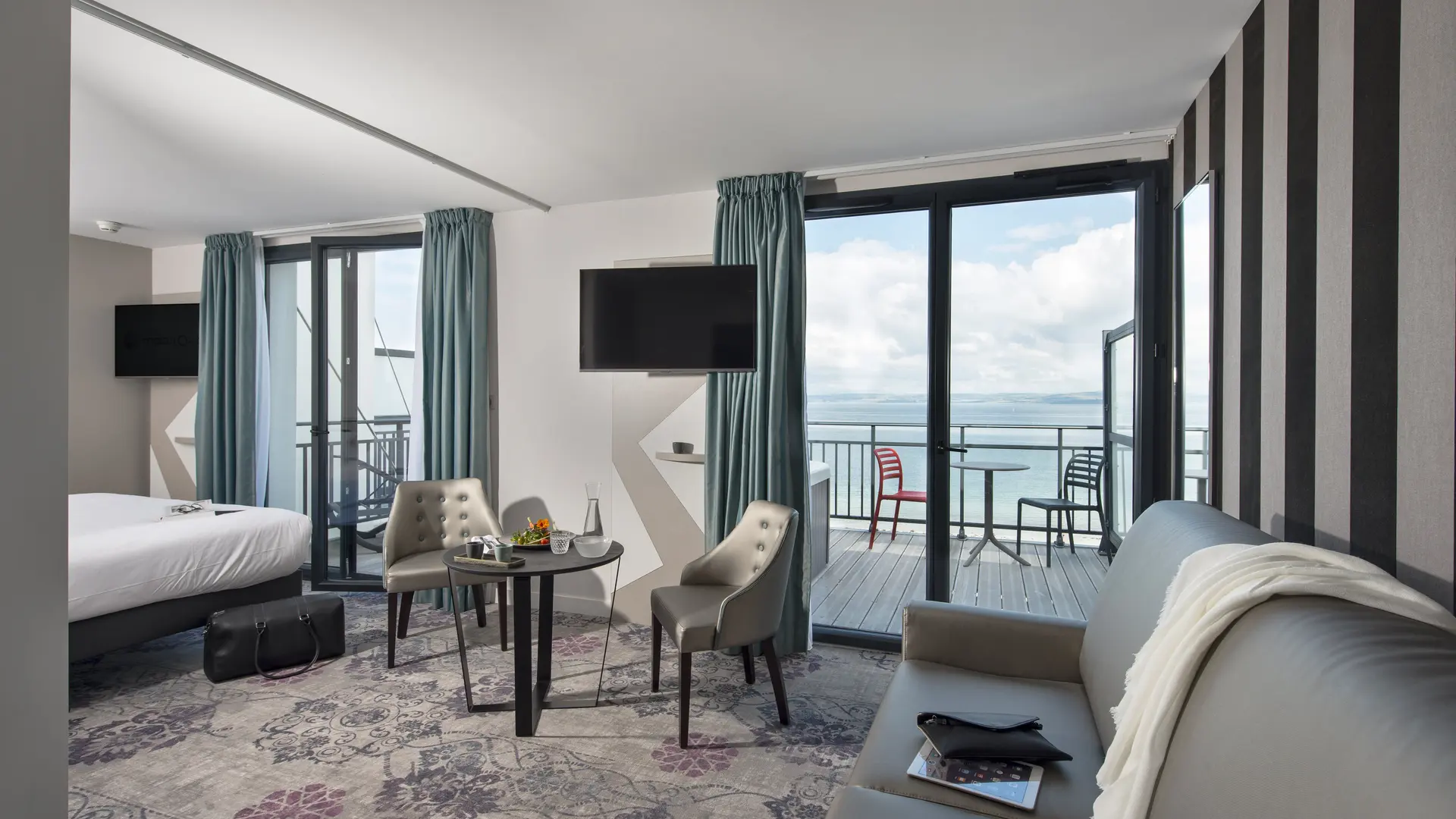 Hôtel de la Baie - Douarnenez Suite exception vue mer avec jacuzzi privatif