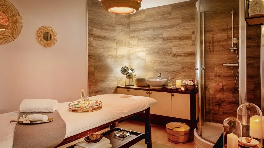 Thalasso à Douarnenez Salle de massage Ayurvéda ©Cécile Langlois