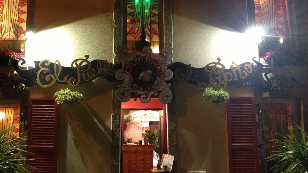 Douarnenez - restaurant - El pueblo del papito