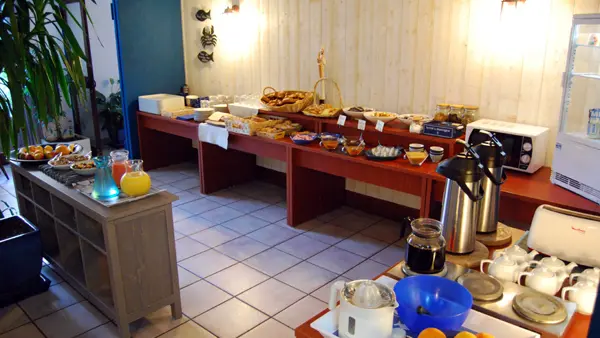 Douarnenez-Hotel-Restaurant-le-Bretagneredim600_1