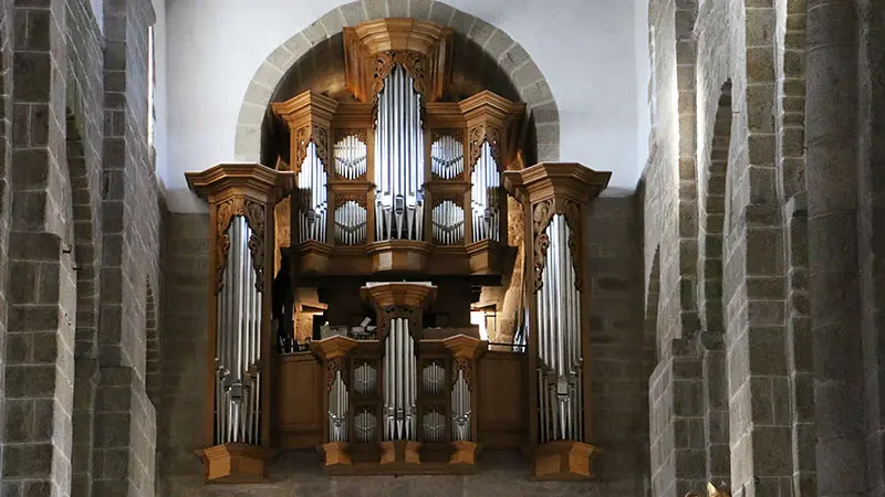 Eglise-romane-Loctudy-Pays-Bigouden-Sud©Cornuet-5