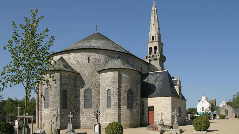 Eglise-romane-Loctudy-Pays-Bigouden-Sud©Cornuet-1