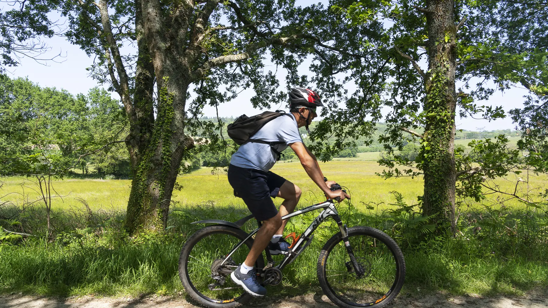 Elise FOURNIER - Le juch voie verte à vélo
