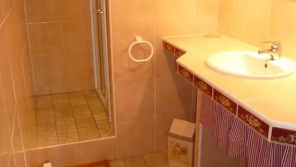 HLOBRE029AX00511_grande8