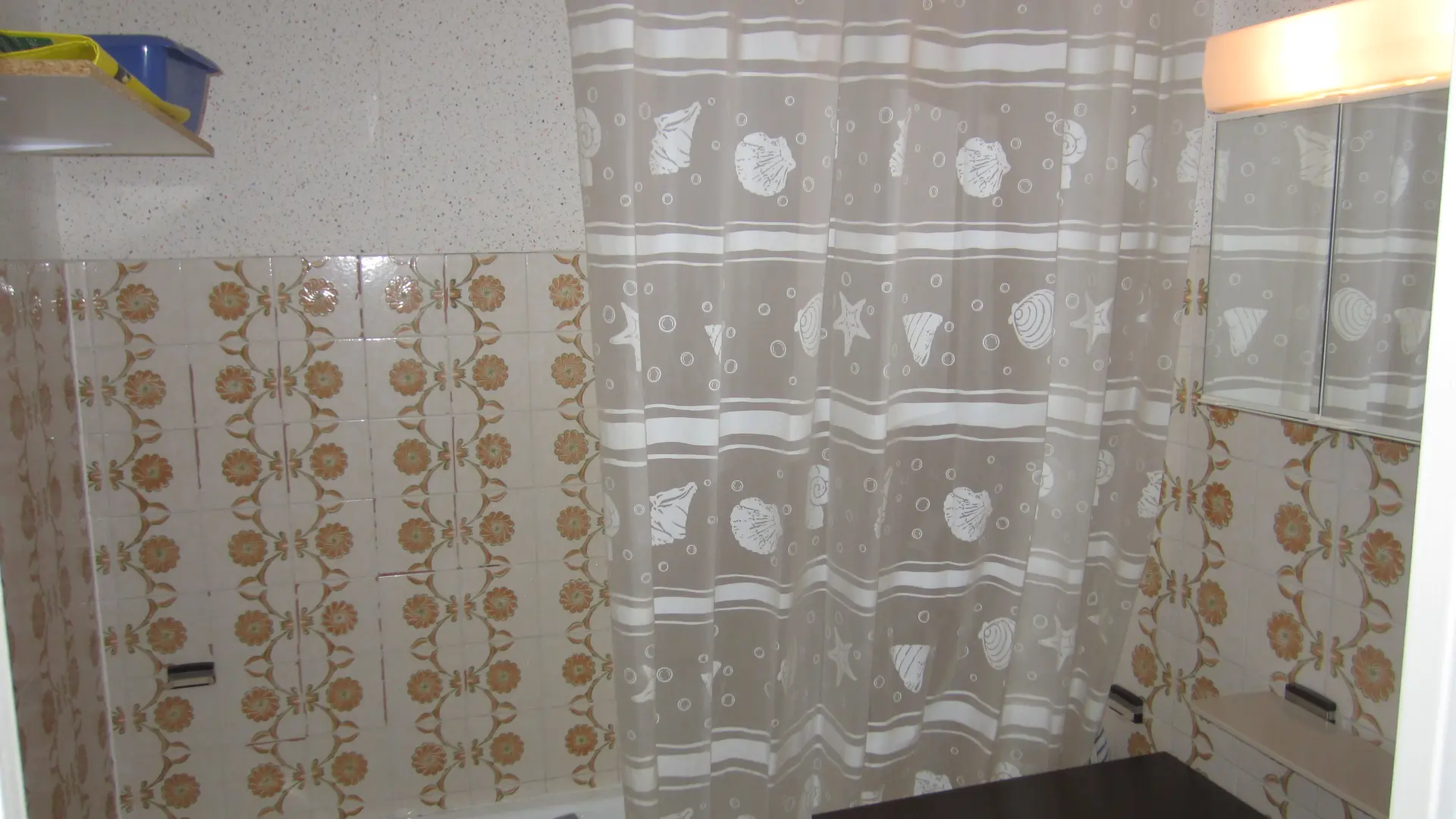 Yvonnou Salle de Bain
