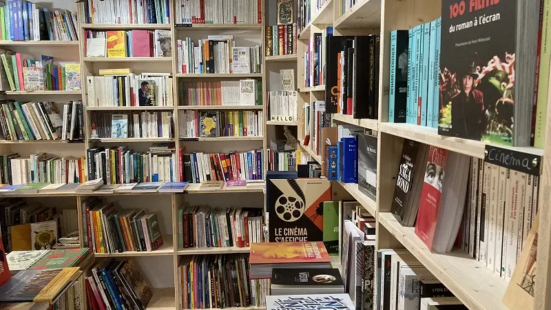 Café-Librairie - De l'encre à l'écran - Guilvinec - Pays Bigouden - Bigoudenjoy