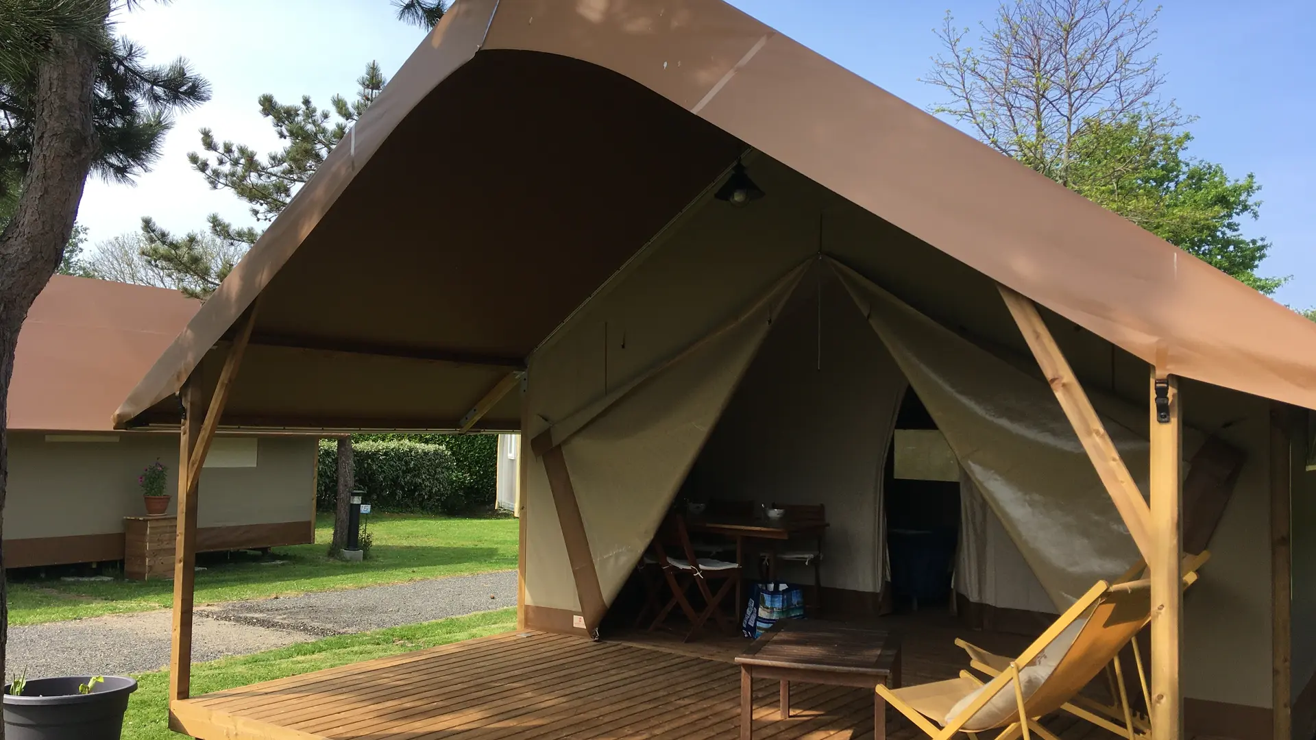 Hébergement insolite - Tente lodge