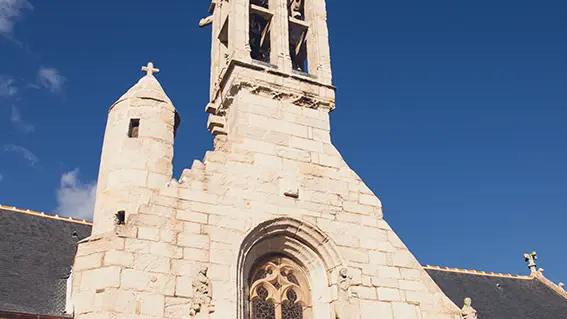 Clocher - église Notre Dame Izel Vor