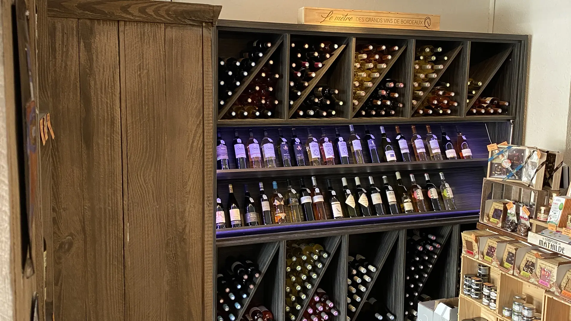 Ty Lu Cru, Caviste et fromages