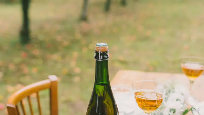 Cidre Kerné à table