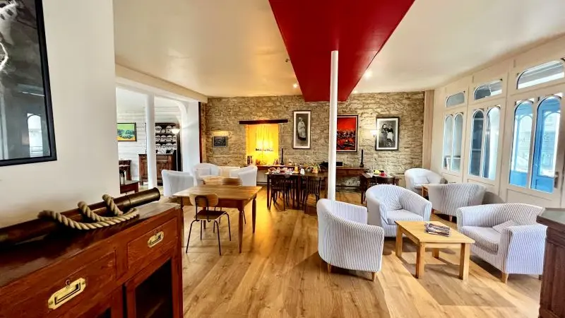 L'Hôtel de Loctudy - Loctudy- Pays Bigouden - Bigoudenjoy 2
