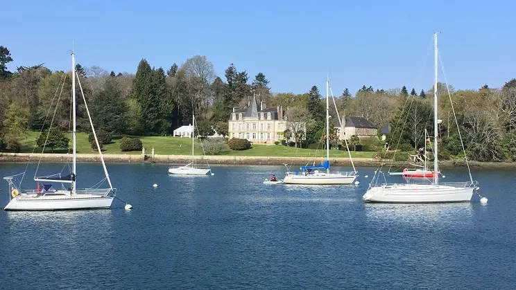 LOI---11-vedettes-odet-riviere-chateau