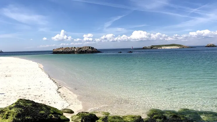 LOI--7-vedettes-odet-iles-glenan-plage-sable-blanc