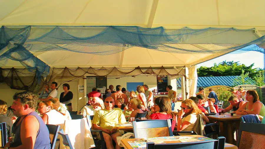 Les Genêts - Camping