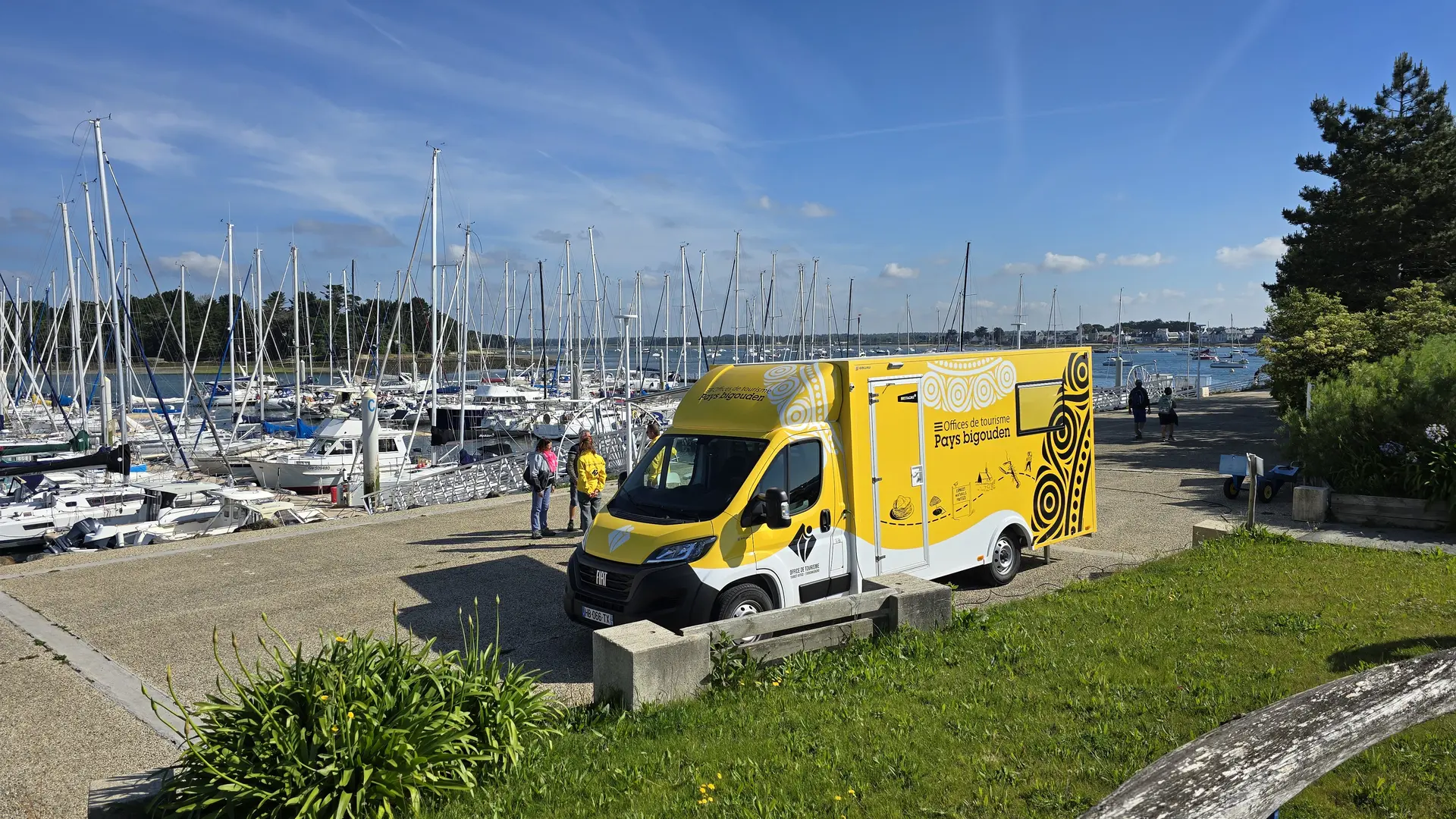 Loctudy - Port de plaisance - Office de tourisme mobile