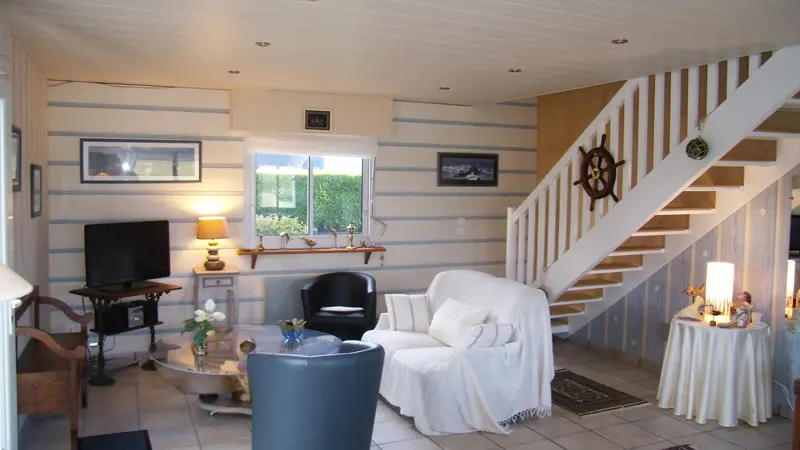 Location LARZUL Etienne - Lesconil - Pays Bigouden - Bigoudenjoy 1