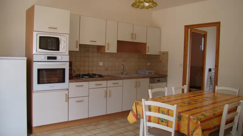 Location - RIOU Jean - Lesconil - Pays Bigouden - Bigoudenjoy 3