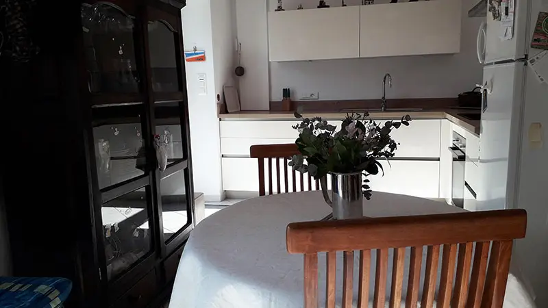 Location-LE-QUEAU-Loctudy-Pays-Bigouden-Sud-cuis