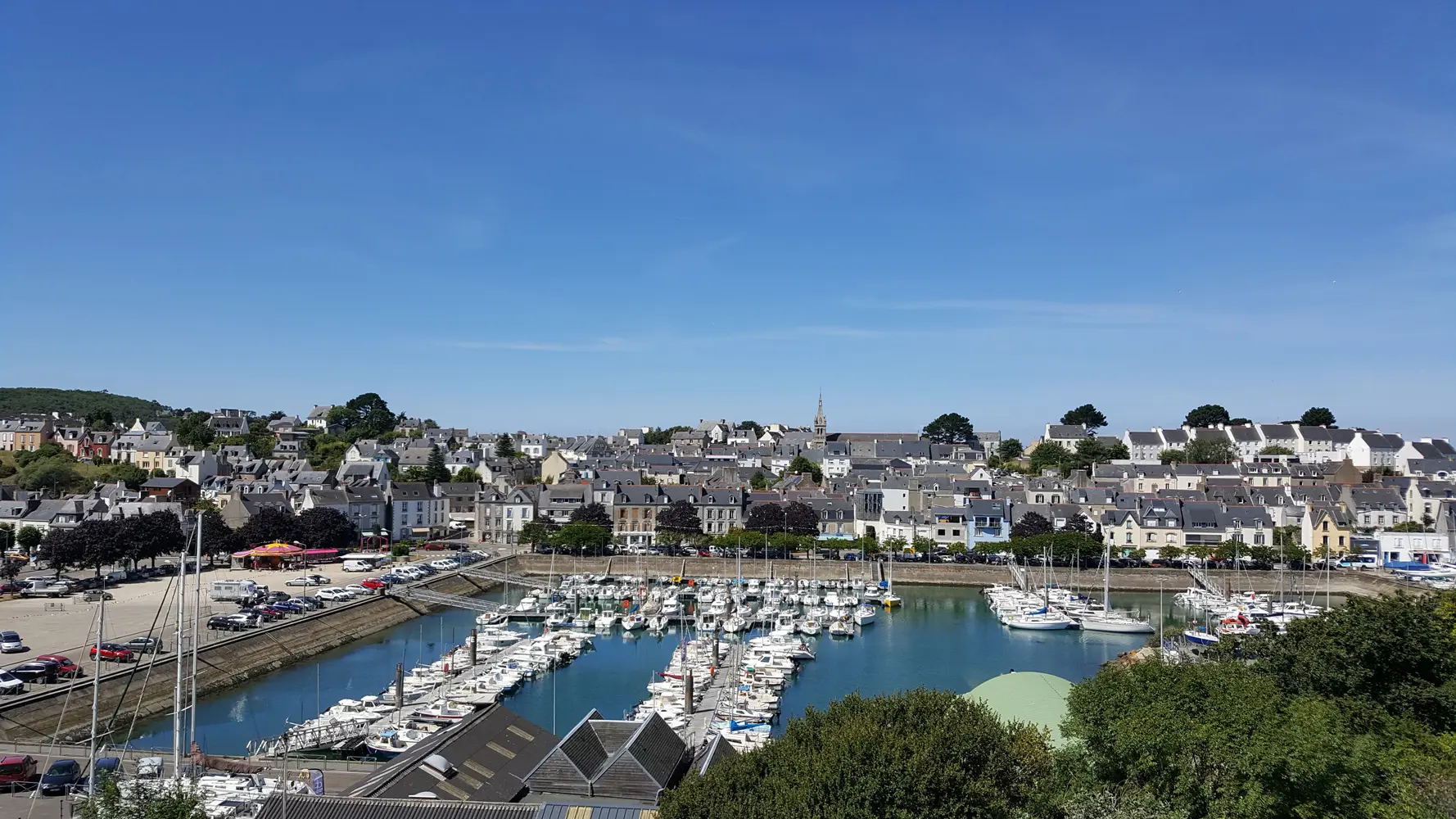 Location-de-vacances-au-bord-des-quais-Douarnenez-Tréboul
