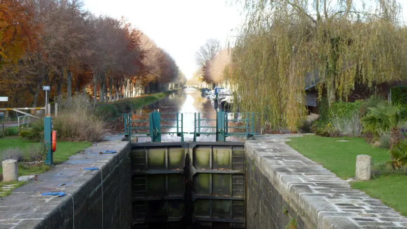 Malestroit écluse à l'automne