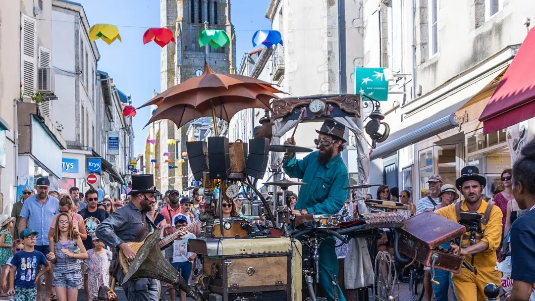 Marché semi-nocturne Plestin-les-Grèves