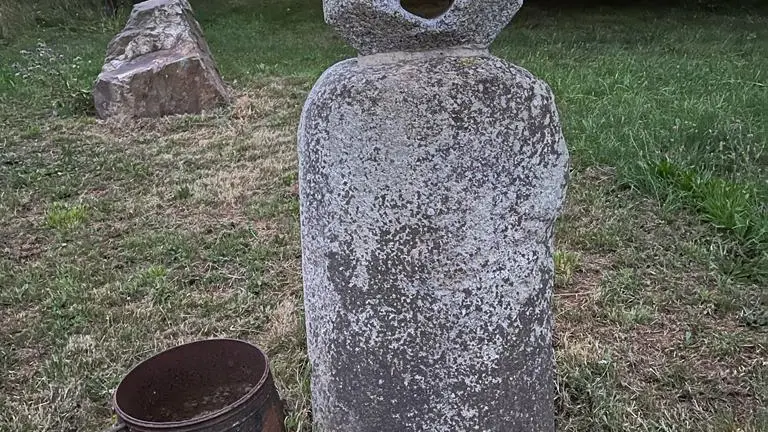 Menhir jardin