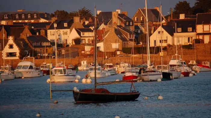 PORT DE PLOUMANACH