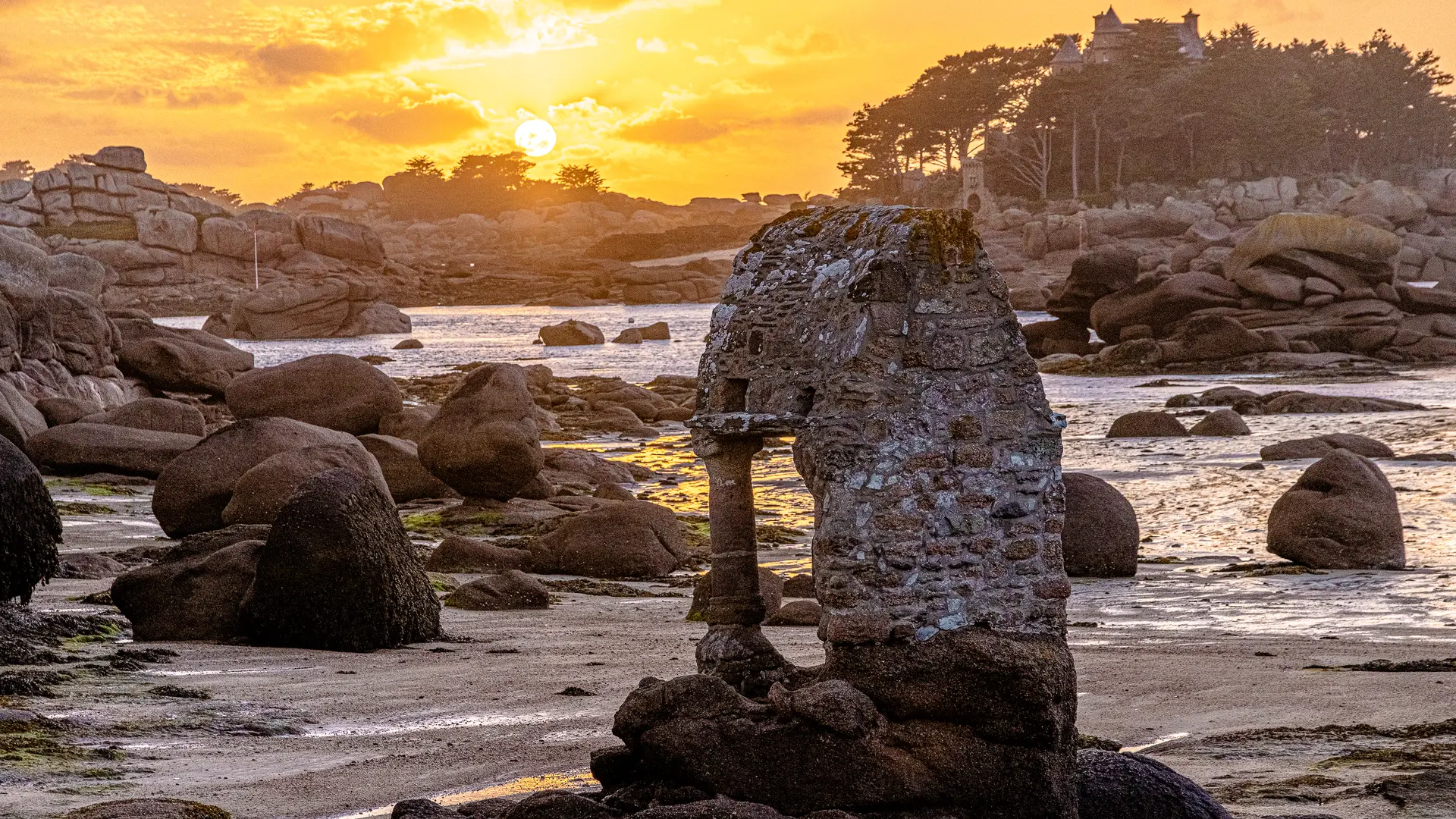 Oratoire Saint-Guirec