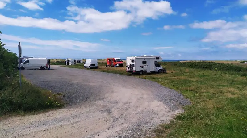 PLOMEUR Aire de stationnement La Torche 2 PAYS BIGOUDEN